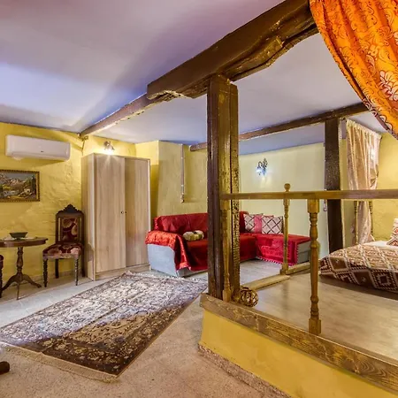 Apartment Fatma Hanoum Boutique Rhodes City