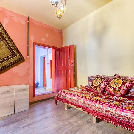 Fatma Hanoum Boutique *